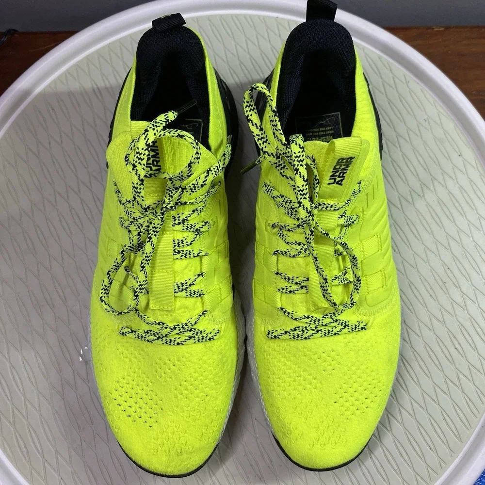 Under‎ Armour UA Project Rock 3 HOVR Volt Mens Yellow& Black Sneaker Sz9